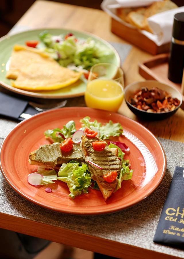 Chop Old House Hotel เวลิคาโกริตซา ภายนอก รูปภาพ
